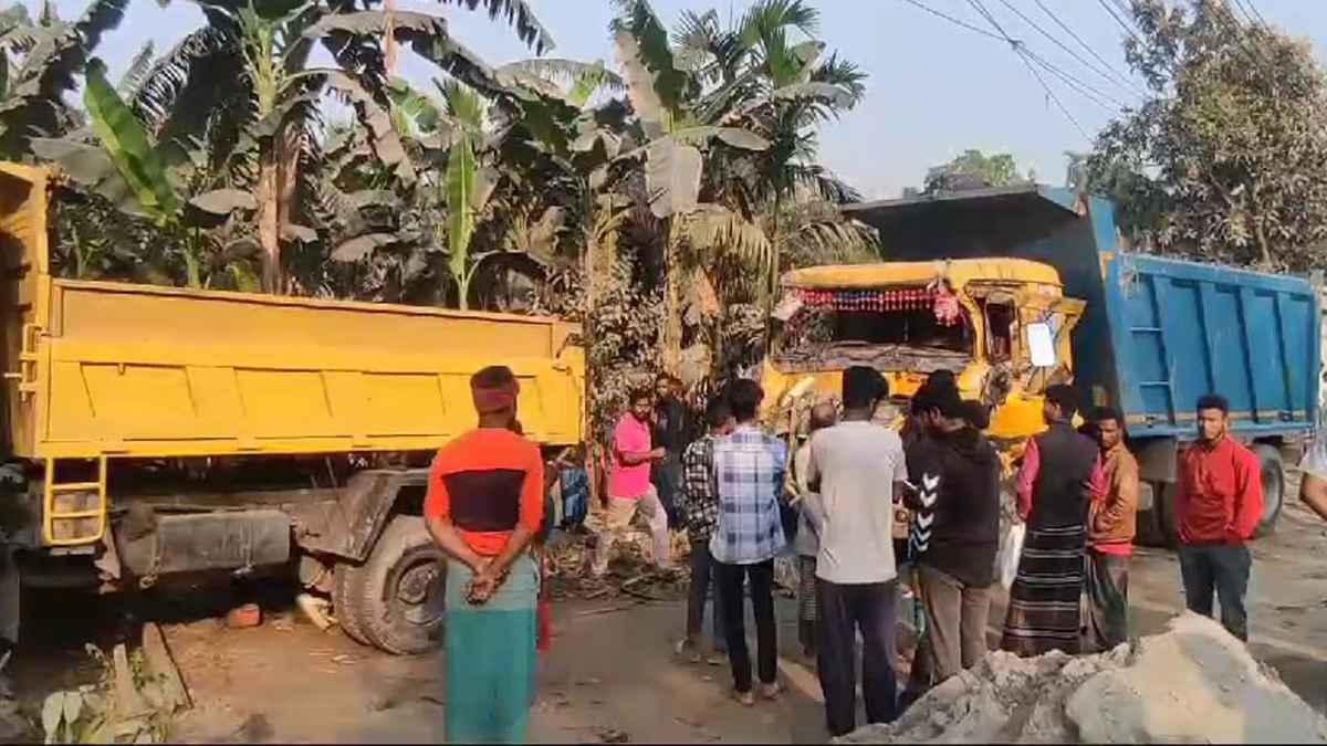 জামালপুরে সড়ক দুর্ঘটনায় নিহত ২, আহত ৪