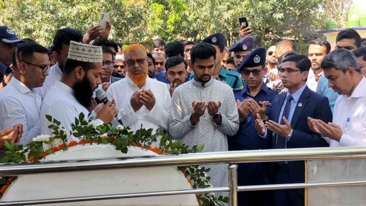 আবরার ফাহাদ হচ্ছেন আগ্রাসন বিরোধী সংগ্রামের চেইন: আসিফ মাহমুদ