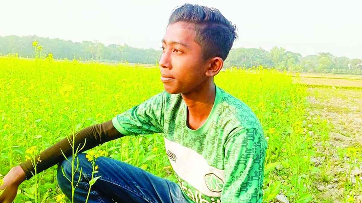 নামাজ পড়তে বের হয়ে লাশ হয়ে ফিরল কিশোর