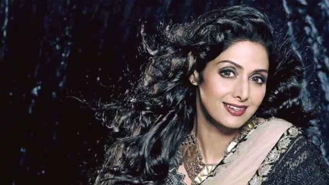 পর্দায় ছেলে, বাস্তবে শ্রীদেবীর প্রেমে পাগল ছিলেন এই সুপারস্টার 