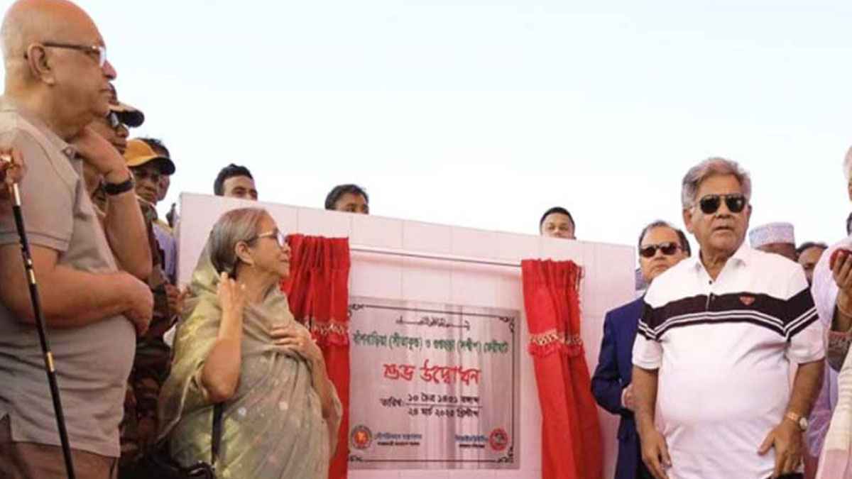 সমুদ্রপথে ফেরি চলাচলের যুগে বাংলাদেশ