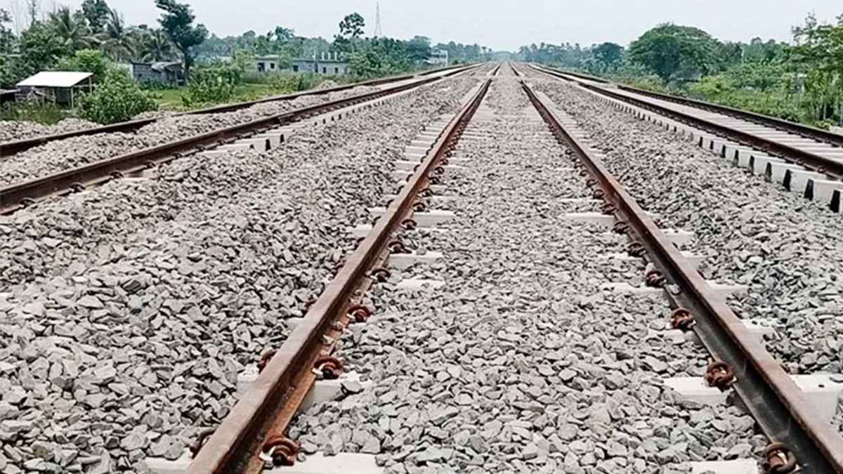 ট্রেনে কাটা পড়ে বৃদ্ধের মৃত্যু