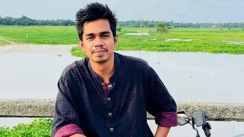 সোহরাওয়ার্দী উদ্যানে ছাত্রদল নেতাকে ছুরিকাঘাতে হত্যা হত্যা