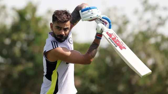 টেস্ট ক্রিকেট থেকে এখনই কোহলির বিদায় চায় না বিসিসিআই