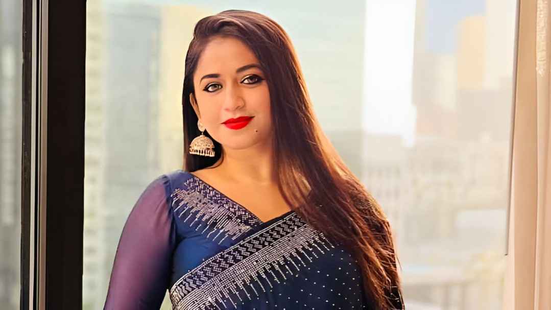 সুগার ড্যাডি থাকলে কম কাজ করেও টাকা কামানো যায়: ফারিয়া