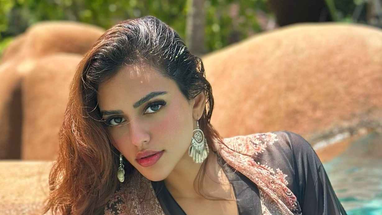 নুসরাত ফারিয়া ইস্যুতে যা বলছে শিল্পী সমিতি