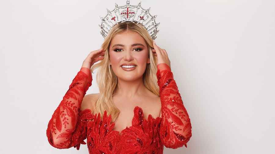 নিজেকে যৌনকর্মী মনে হচ্ছিল, বিশ্বসুন্দরী প্রতিযোগিতা প্রসঙ্গে মিলা