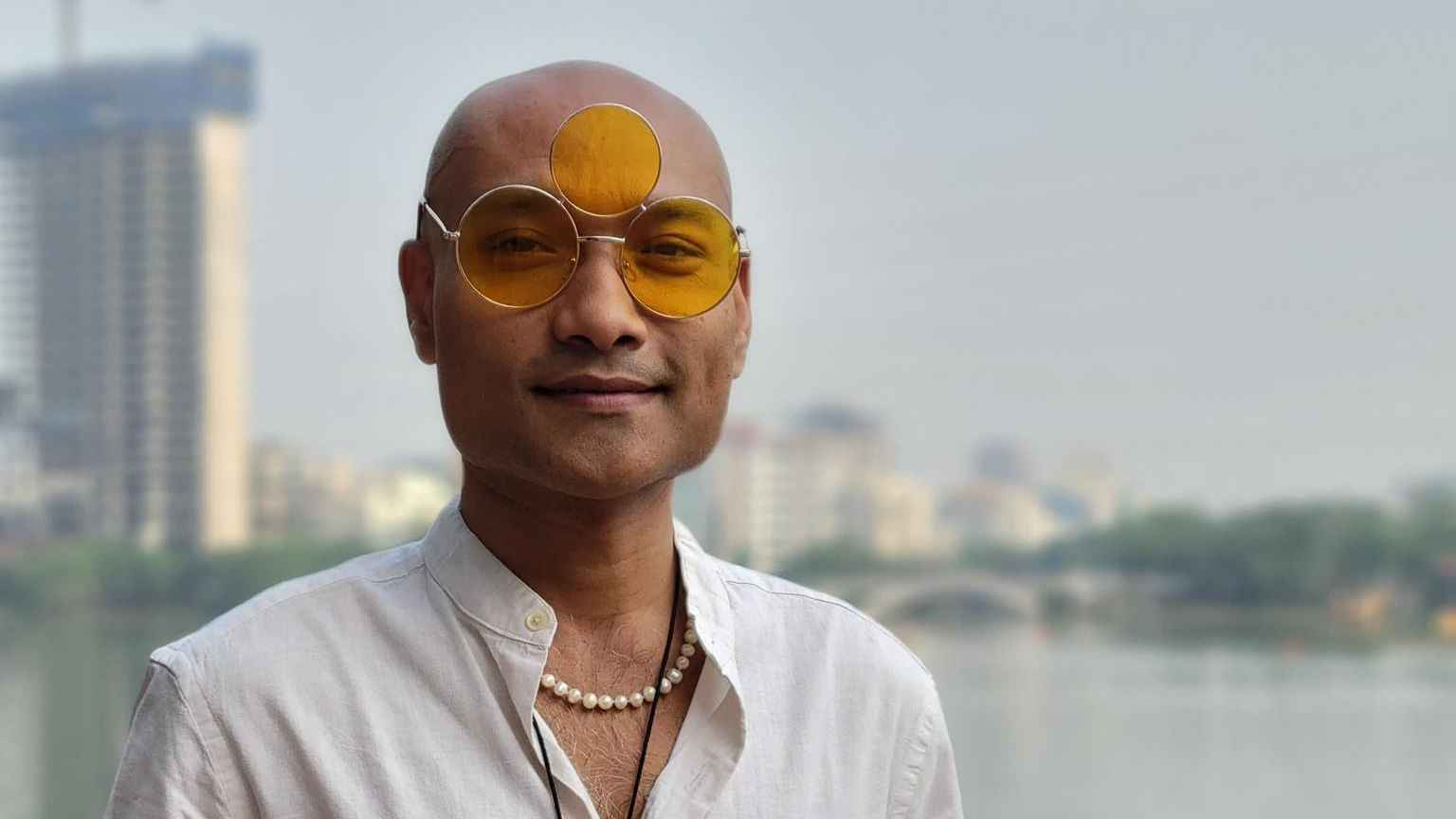 অশ্লীল অঙ্গভঙ্গির অভিযোগে কটাক্ষের শিকার কালাকালা গানের শিল্পী