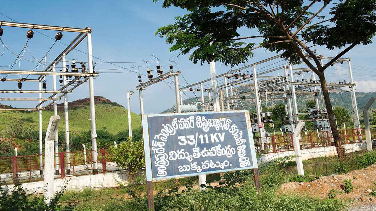 পাকিস্তানের সাইবার হামলায় ভারতে বিদ্যুৎ বিভ্রাট!