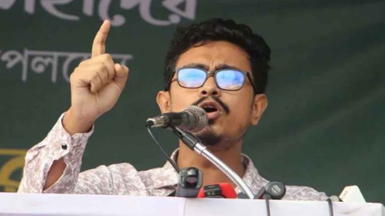 আমাদেরকে হাইকোর্ট দেখাবেন না, আসিফ নজরুলকে সাদিক কায়েম
