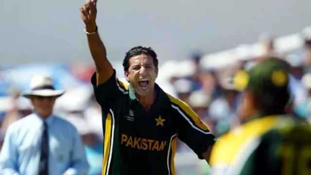 ওয়াসিম আকরামের কোকেন আসক্তি, নিঃসঙ্গতা আর স্ত্রীর মৃত্যুর অজানা অধ্যায়