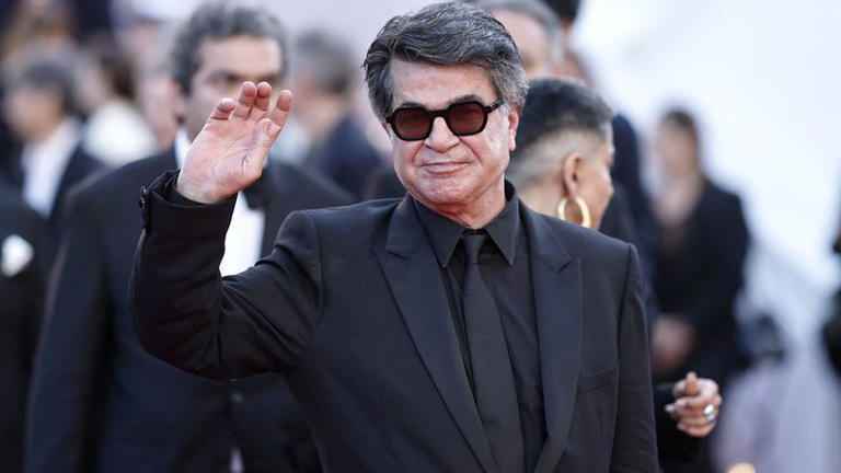 ২২ বছর পর কানে জাফর পানাহি, ফিরেই জিতলেন স্বর্ণপাম