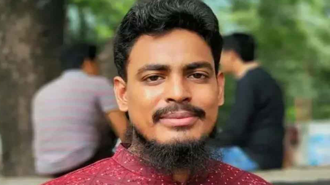 পরিবারসহ আখতার হোসেনকে হত্যার হুমকি 