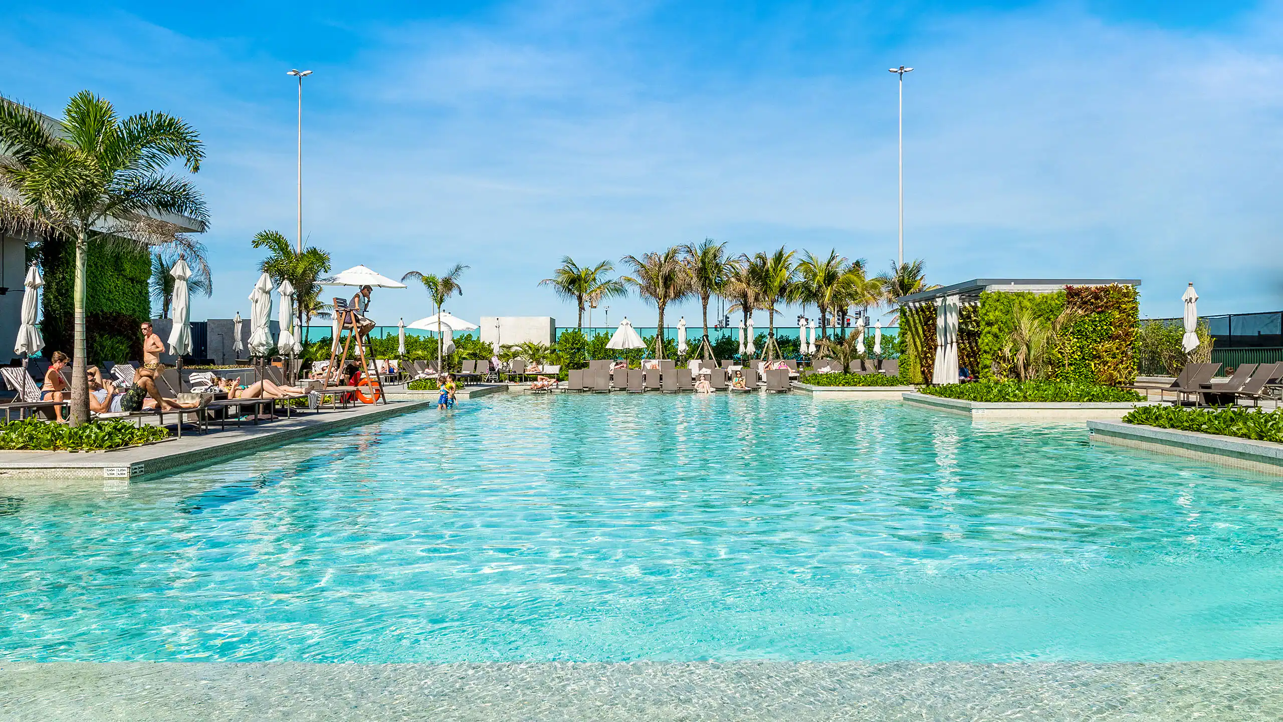 Grand-Hyatt-Rio-de-Janeiro-P451-Swimming-Pool.16x9 Grand-Hyatt-Rio-de-Janeiro-P451-Swimming-Pool.16x9