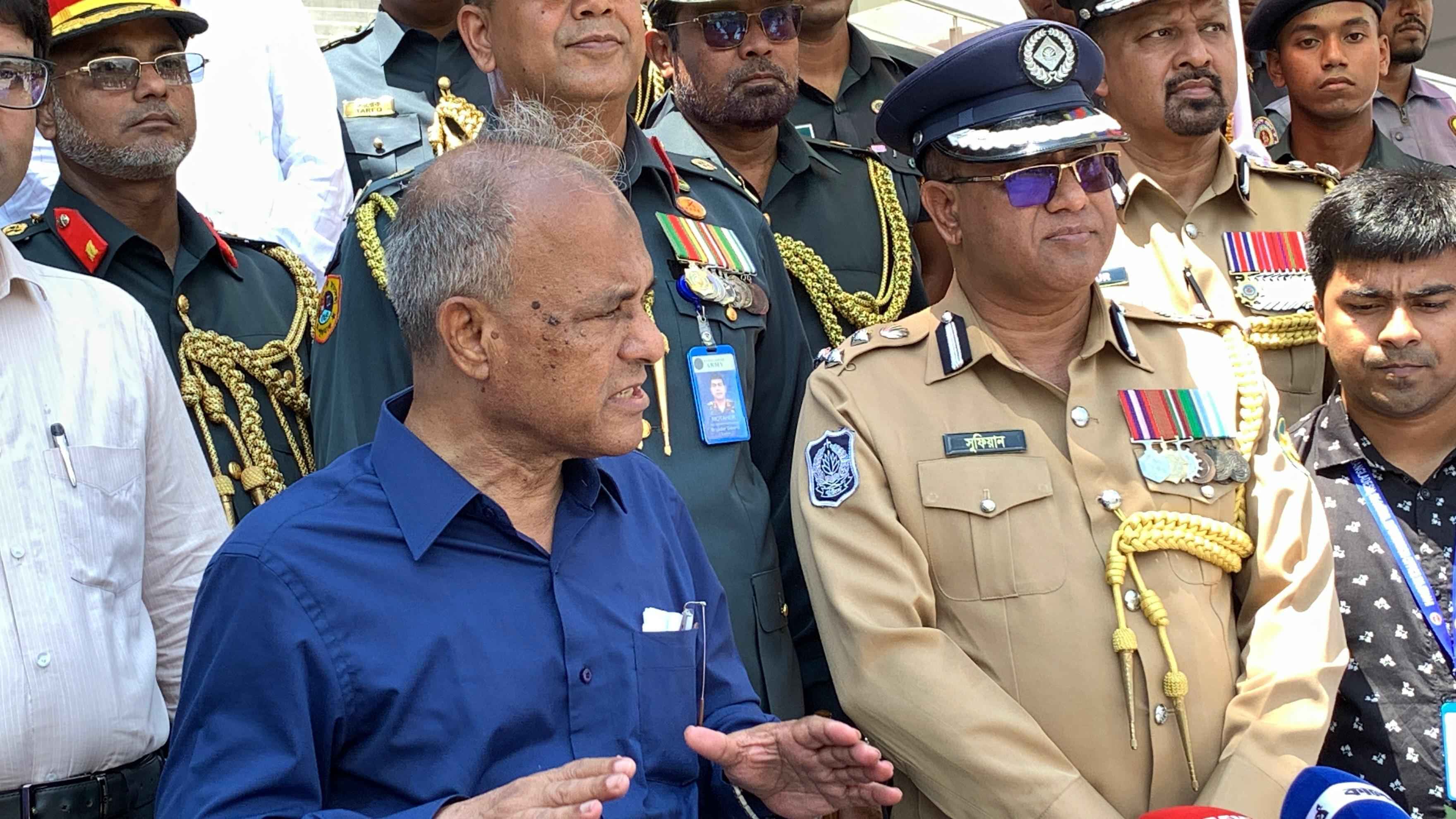 সীমান্তে নিরাপত্তার অভাব নেই, বাহিনী প্রস্তুত আছে: স্বরাষ্ট্র উপদেষ্টা