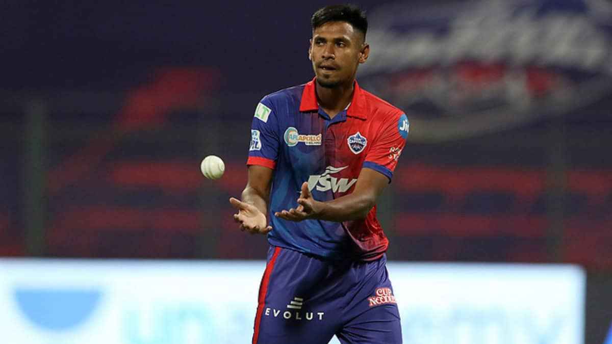 মুস্তাফিজকে দলে নেওয়ায় আইপিএলের ম্যাচ বয়কটের দাবি!