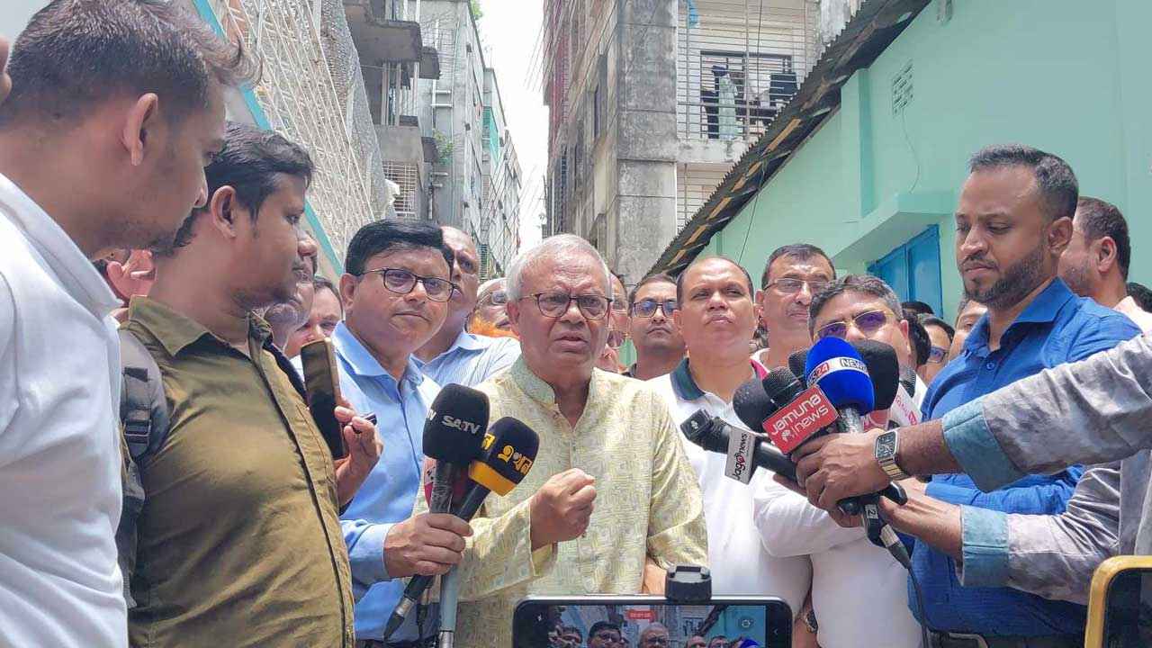 শাহাদাত মেয়র হতে পারলে ইশরাকের কী দোষ, প্রশ্ন রিজভীর