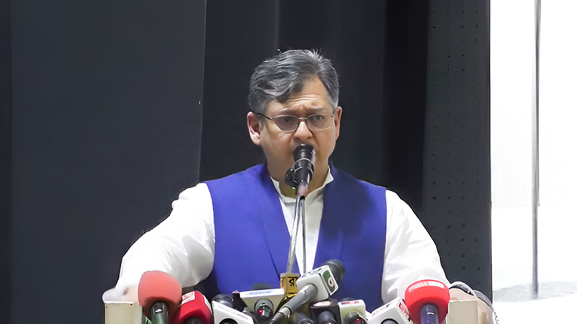 সরকারের উপদেষ্টা পরিষদের সংস্কার চাইলেন সালাহউদ্দিন আহমেদ
