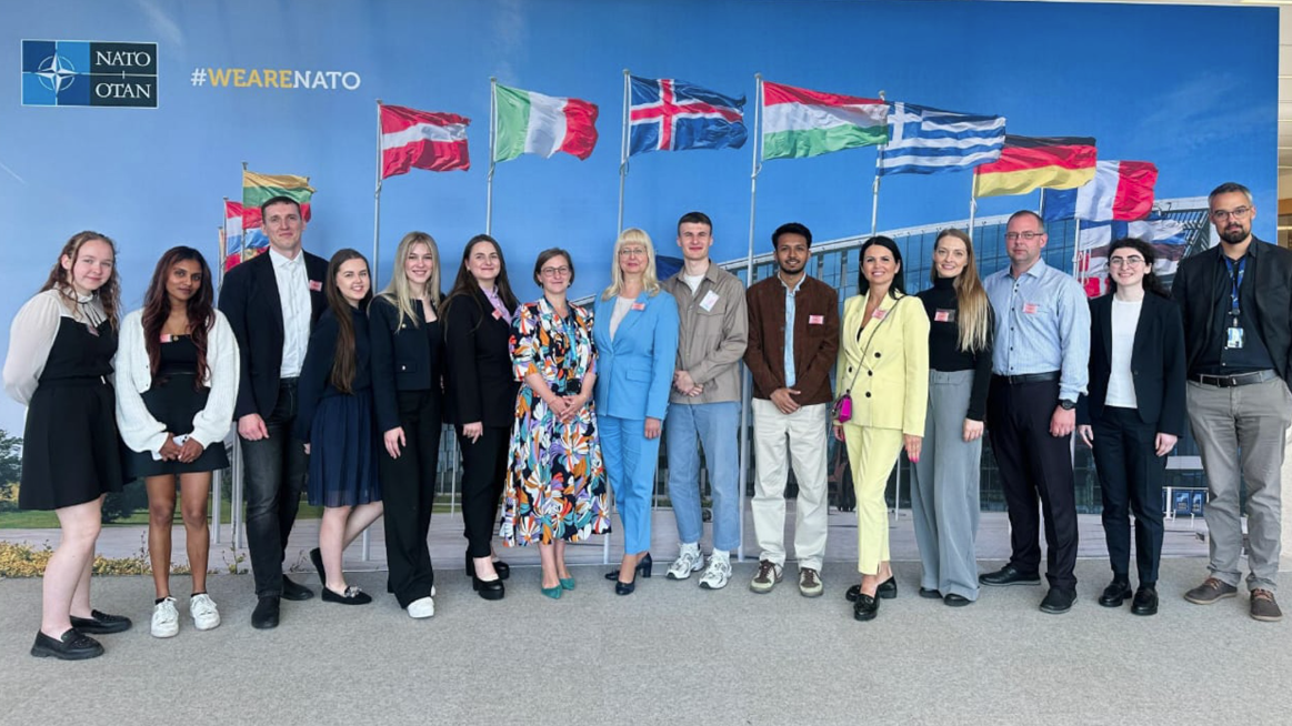 আন্তর্জাতিক ছাত্র সম্মেলনে শায়েস্তাগঞ্জের অন্তুর সাফল্য