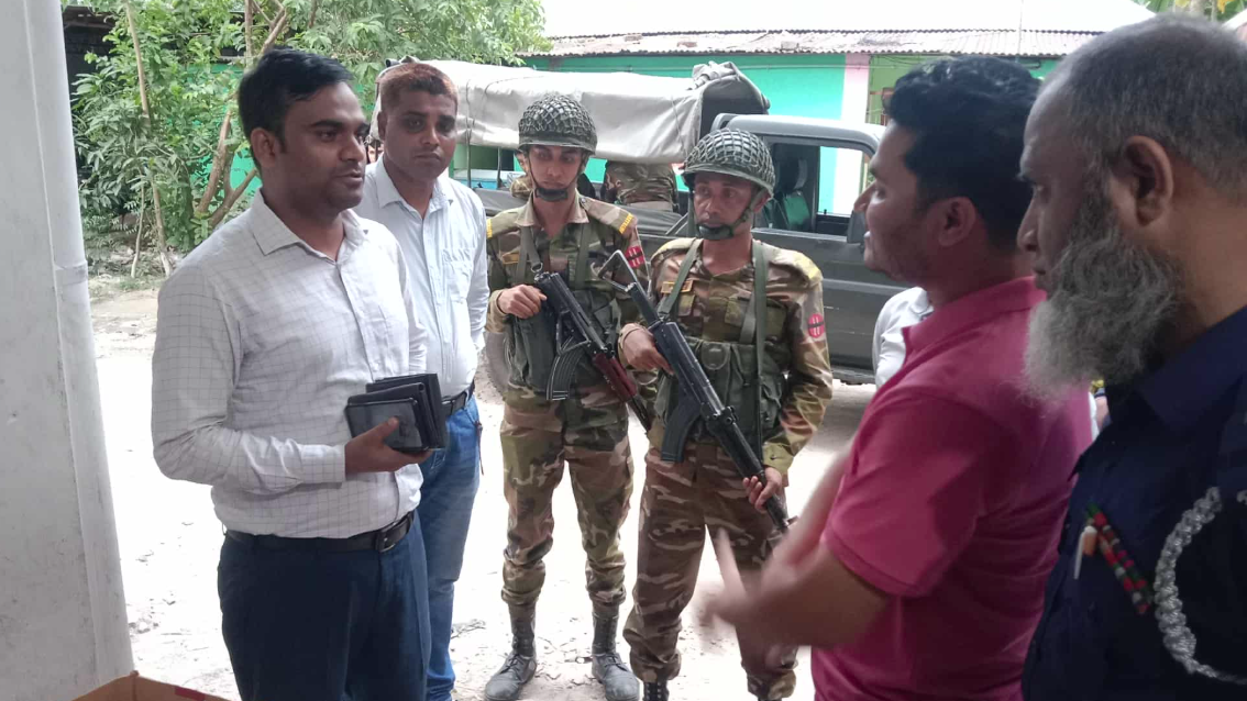 সিরাজগঞ্জে ব্রিটিশ টোব্যাকো ডিপোর মালিককে জরিমানা-কারাদণ্ড