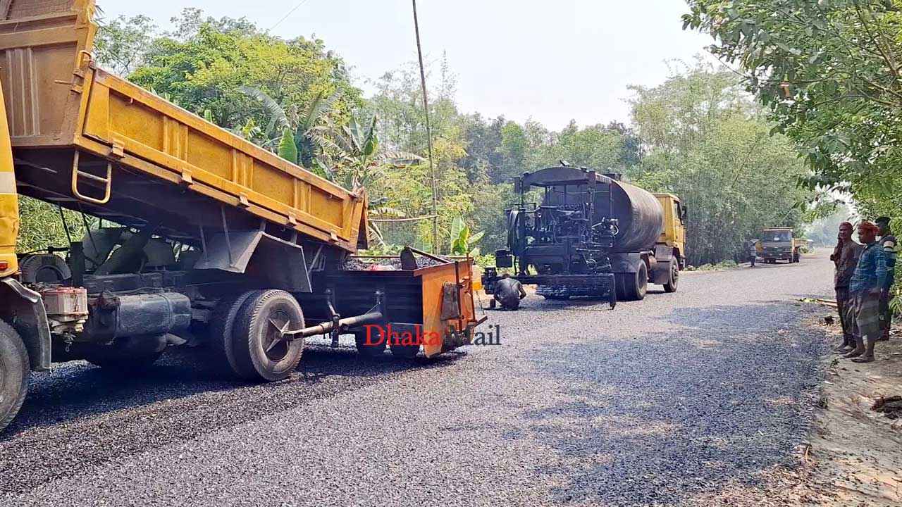 টাঙ্গাইলে ১২ কোটি টাকা বরাদ্দের আঞ্চলিক মহাসড়কে অনিয়মের অভিযোগ