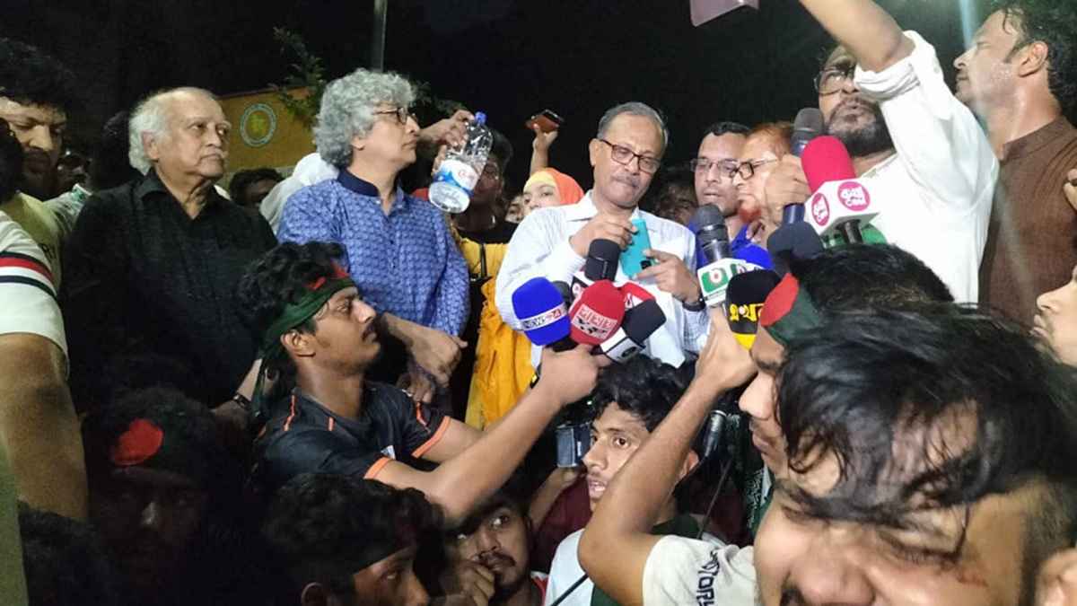 jagannath university sutudent