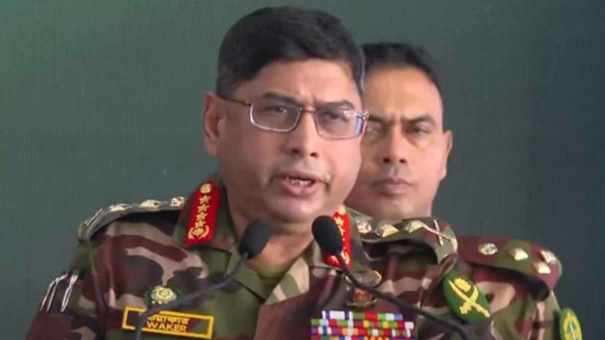 ডিসেম্বরে জাতীয় নির্বাচন হওয়া উচিত: সেনাপ্রধান