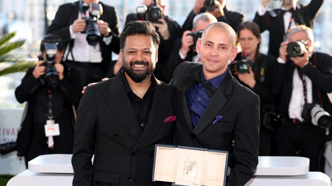 WhatsApp-Image-2025-05-25-at-1.57.22-AM-033b0b6396383f4cd05882f59ab24464 WhatsApp-Image-2025-05-25-at-1.57.22-AM-033b0b6396383f4cd05882f59ab24464