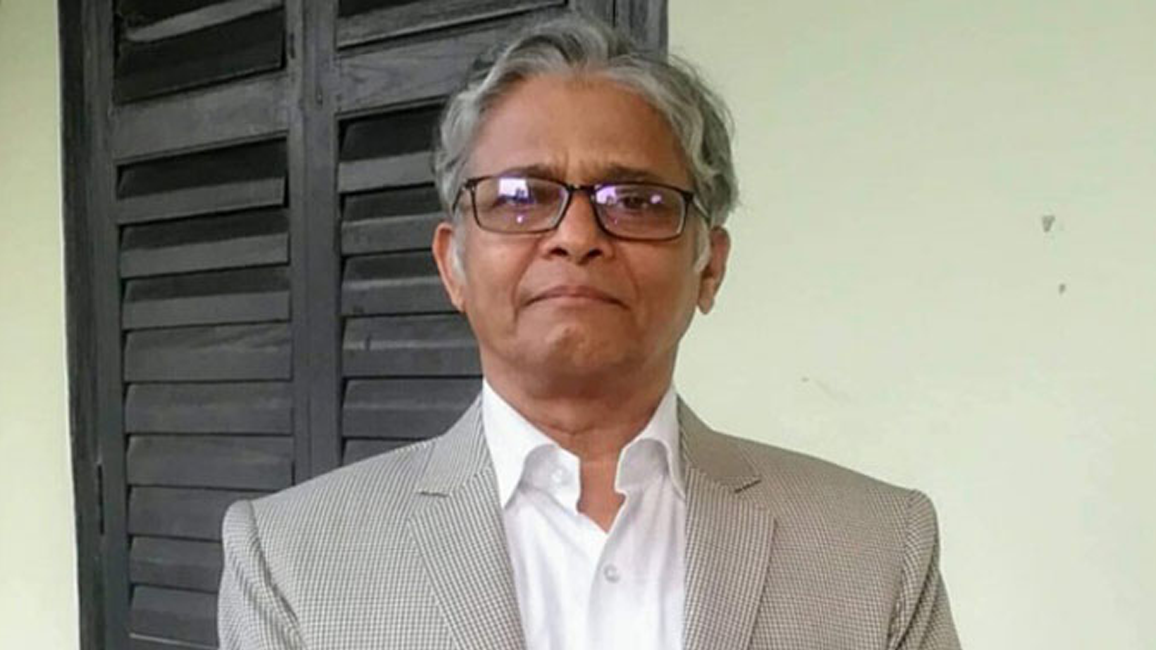 ঢাবির সাবেক উপাচার্য আখতারুজ্জামানসহ ১৩ জনের বিরুদ্ধে মামলা