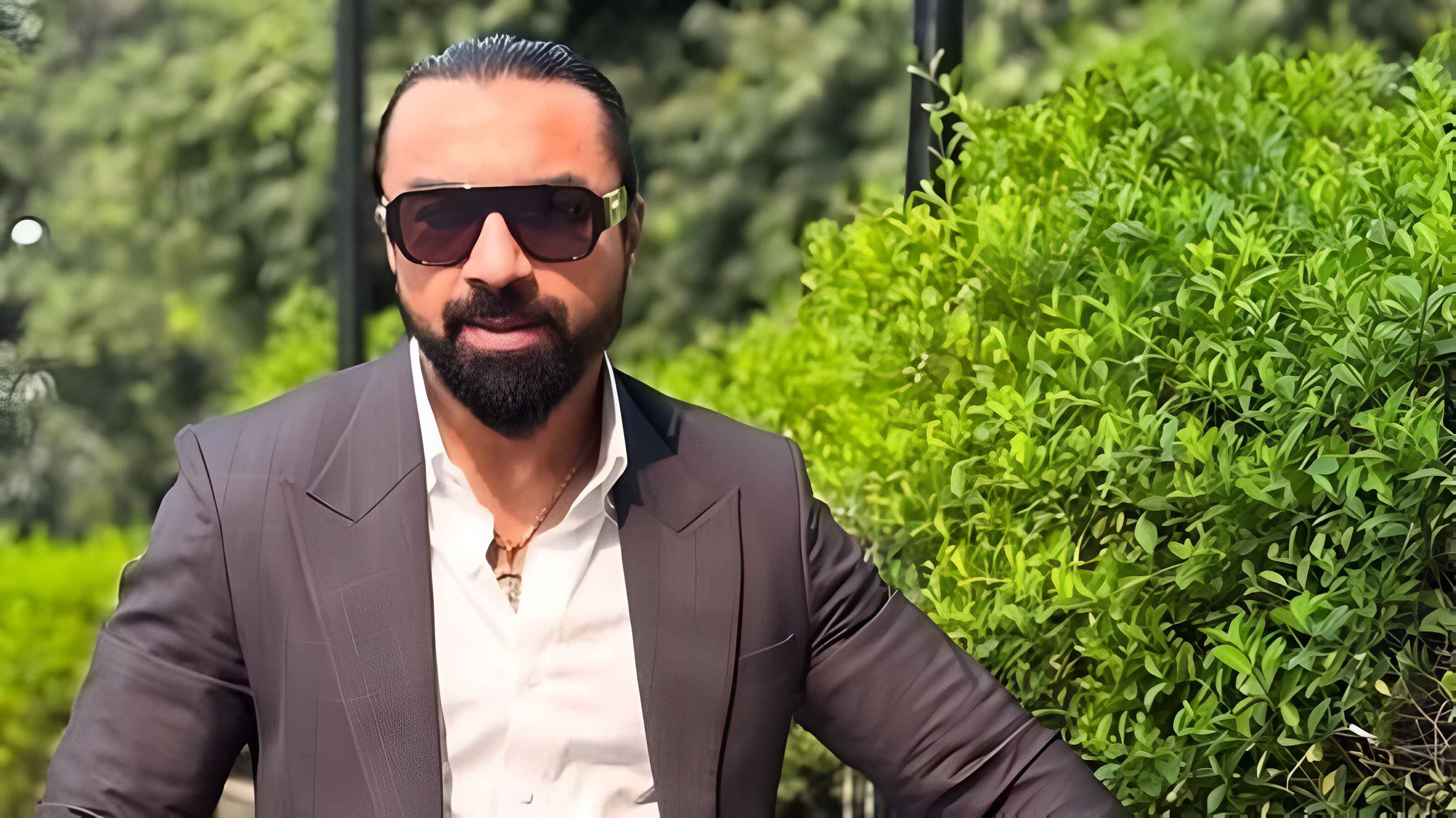 বিয়ের প্রতিশ্রুতি দিয়ে অভিনেত্রীকে ধর্ষণ