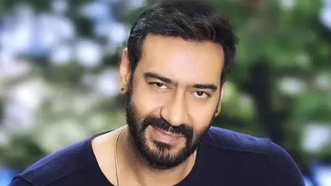 রসগোল্লা মদে ডুবিয়ে খান অজয়!