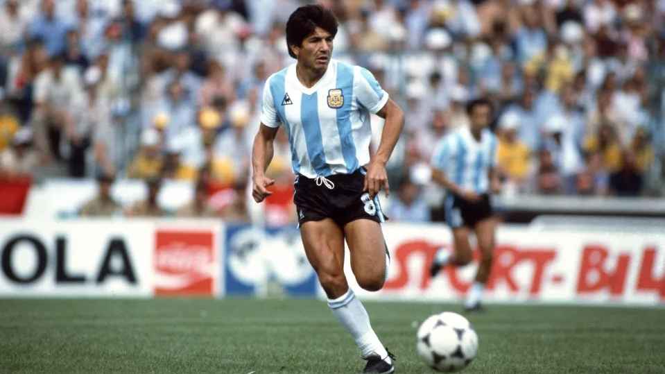 আর্জেন্টিনার বিশ্বকাপজয়ী ডিফেন্ডারের মৃত্যু
