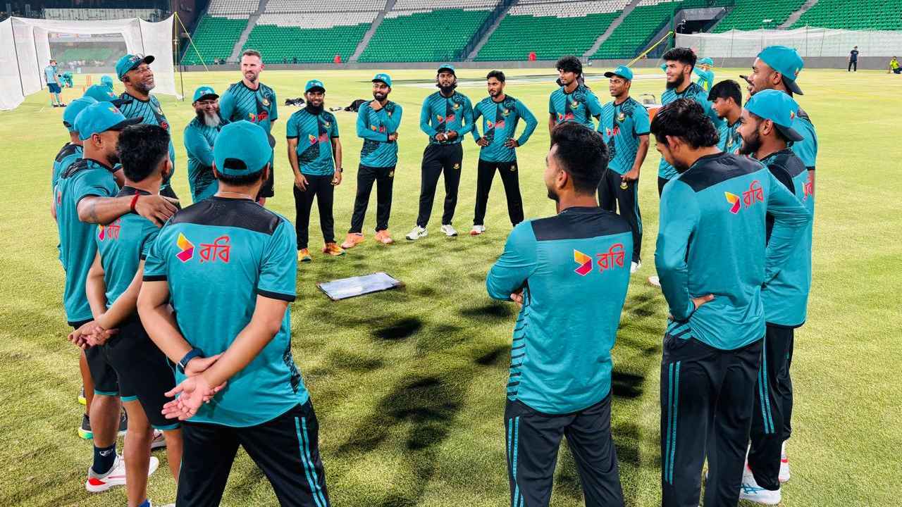 আমিরাতের দুঃসহ স্মৃতি পেছনে ফেলে আজ পাকিস্তান মিশনে বাংলাদেশ