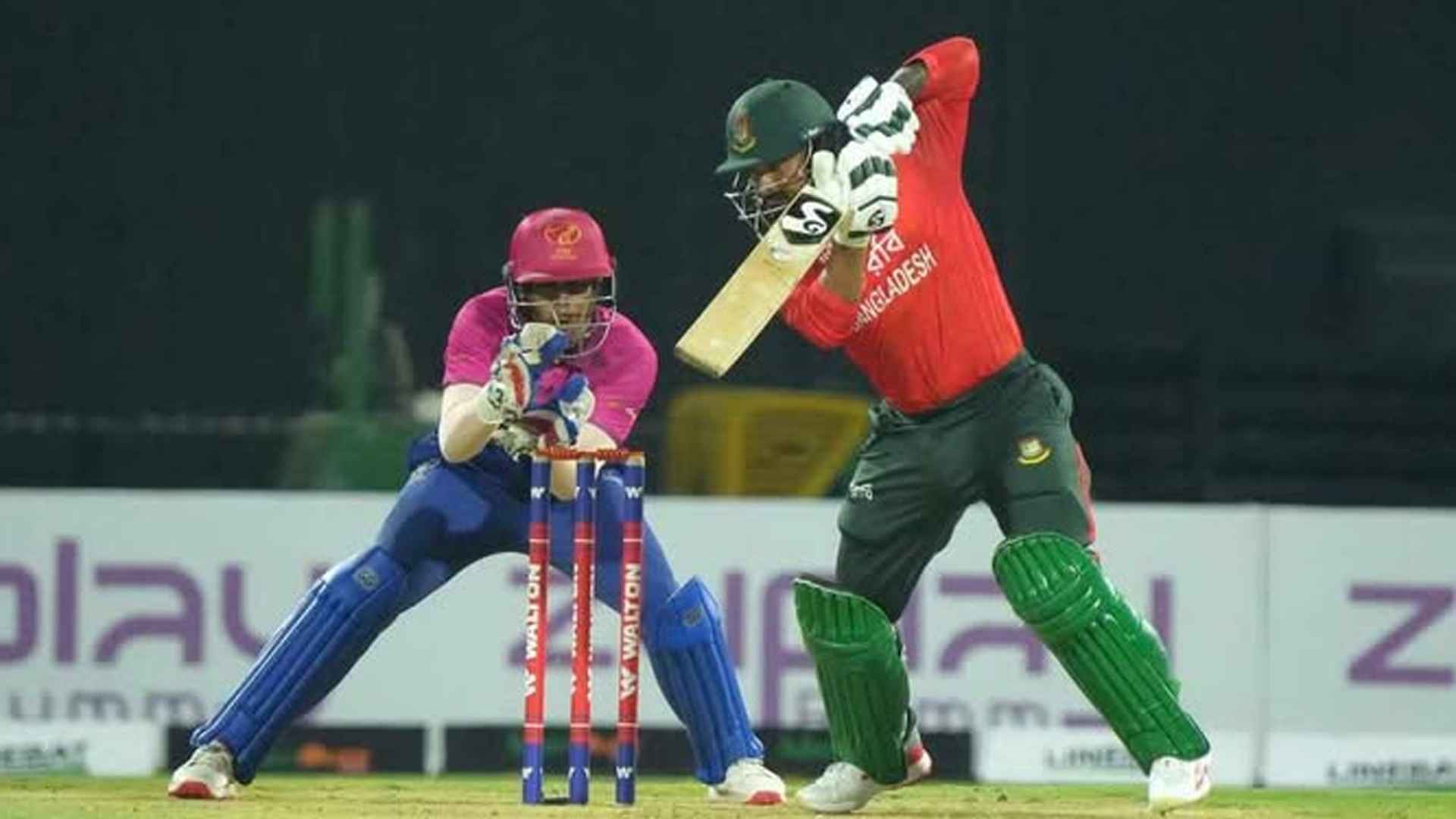 সিরিজ নির্ধারণী ম্যাচে ব্যাটিং বিপর্যয়ে বাংলাদেশ