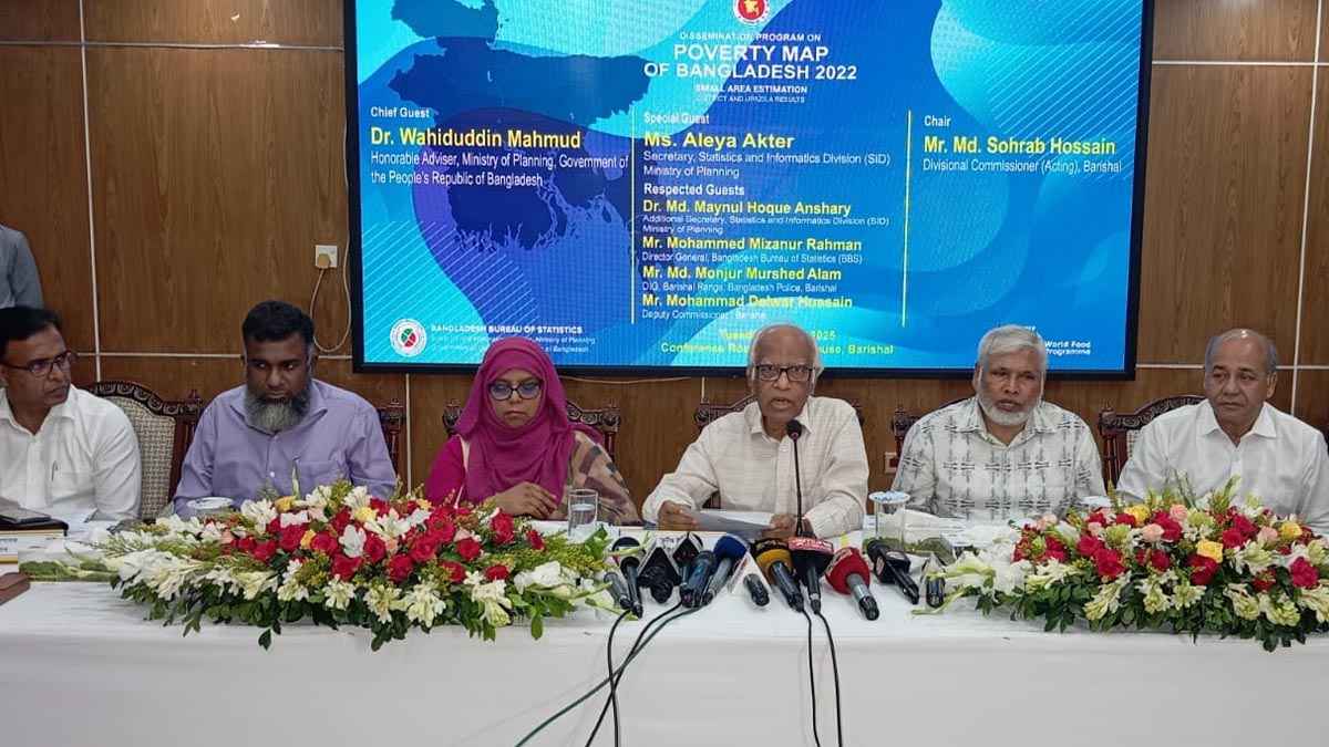 ‘সরকারের মূল লক্ষ্য দেশকে দ্রুত গণতান্ত্রিক ব্যবস্থায় নিয়ে যাওয়া’