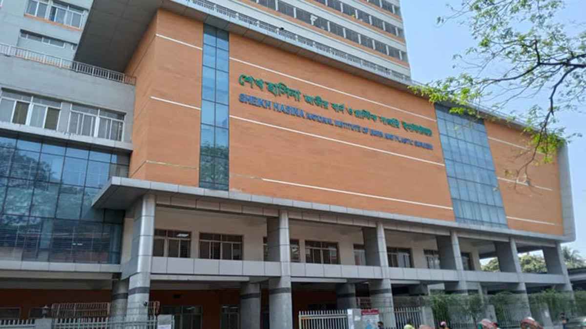 রুপগঞ্জে গ্যাস বিস্ফোরণে ৪ শ্রমিক দগ্ধ 