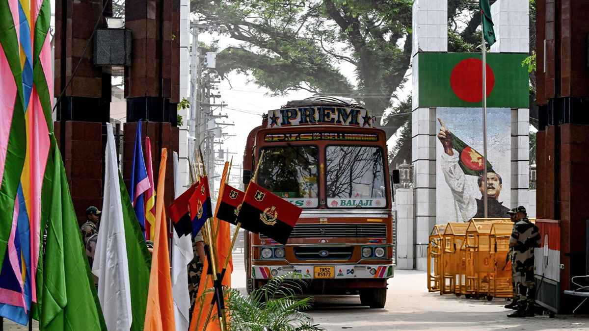 ভারতের বিধিনিষেধে কী প্রভাব পড়তে পারে বাংলাদেশের বাণিজ্যে