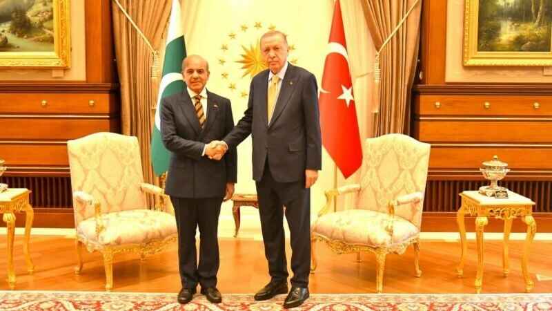 পাশে দাঁড়ানোয় এরদোগানকে ধন্যবাদ জানালেন শাহবাজ