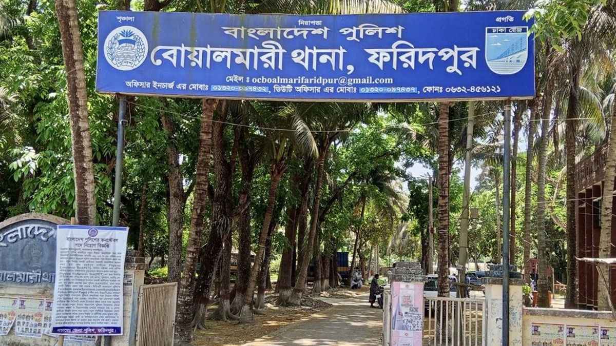 ফরিদপুরের বোয়ালমারীতে গৃহবধূর ঝুলন্ত মরদেহ উদ্ধার