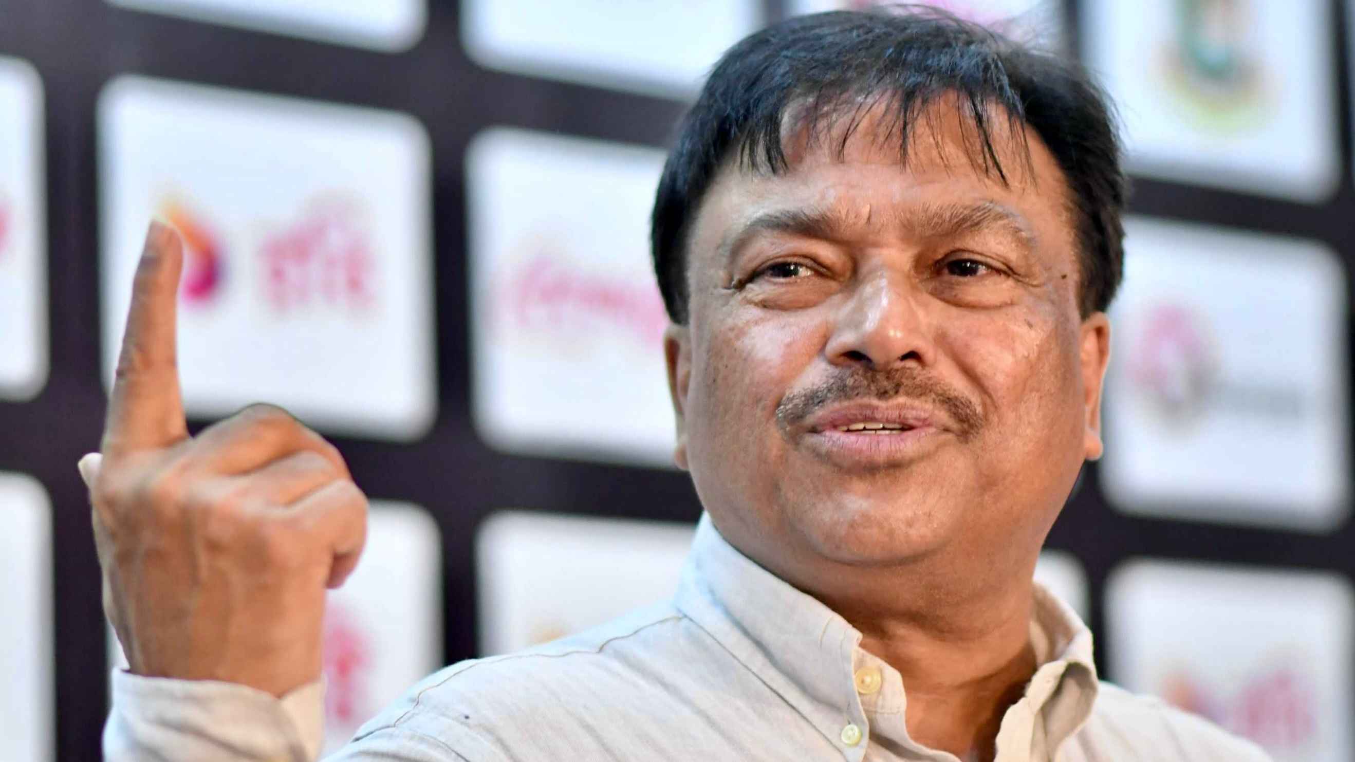 ফারুকের বিদায় ছিল পূর্বপরিকল্পিত?