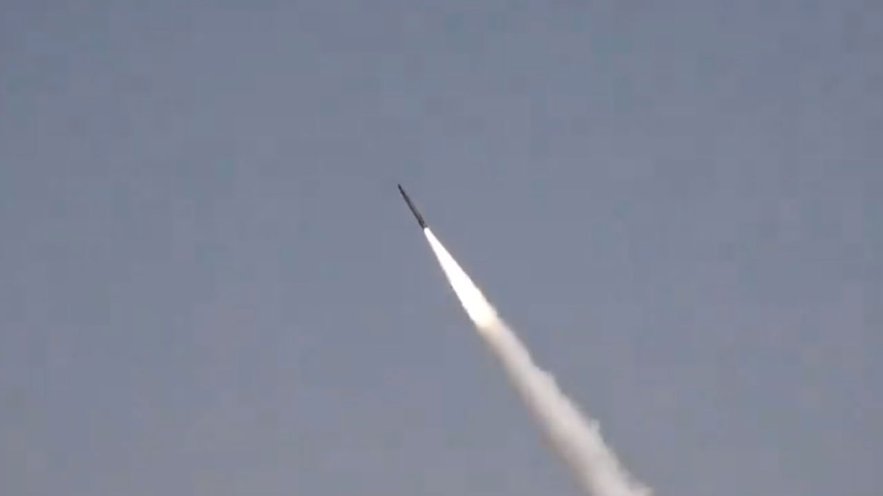fatah-missile- fatah-missile-