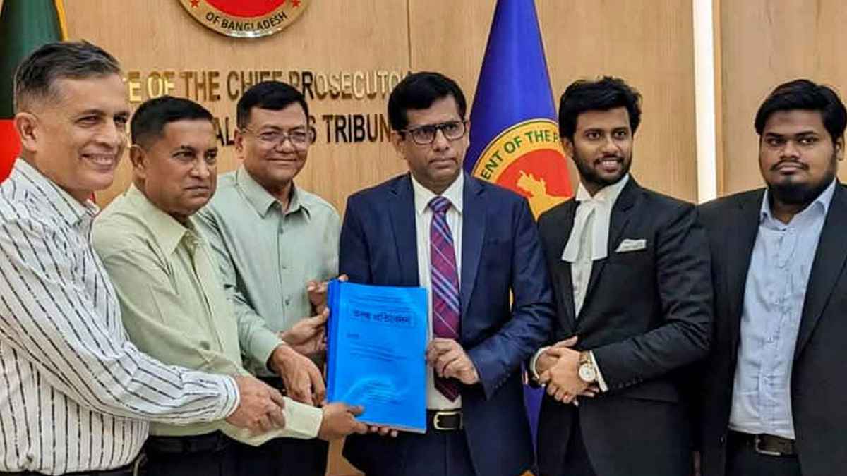 জুলাই গণহত্যায় হাসিনা-কামাল-মামুনের বিরুদ্ধে ট্রাইব্যুনালে প্রতিবেদন