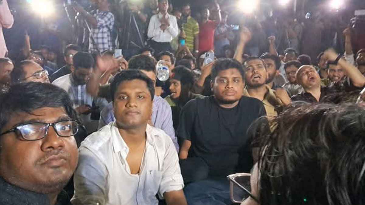 জীবন ওয়াকফ করে দিয়েছি, গুলি করে আমাদের থামানো যাবে না: হাসনাত