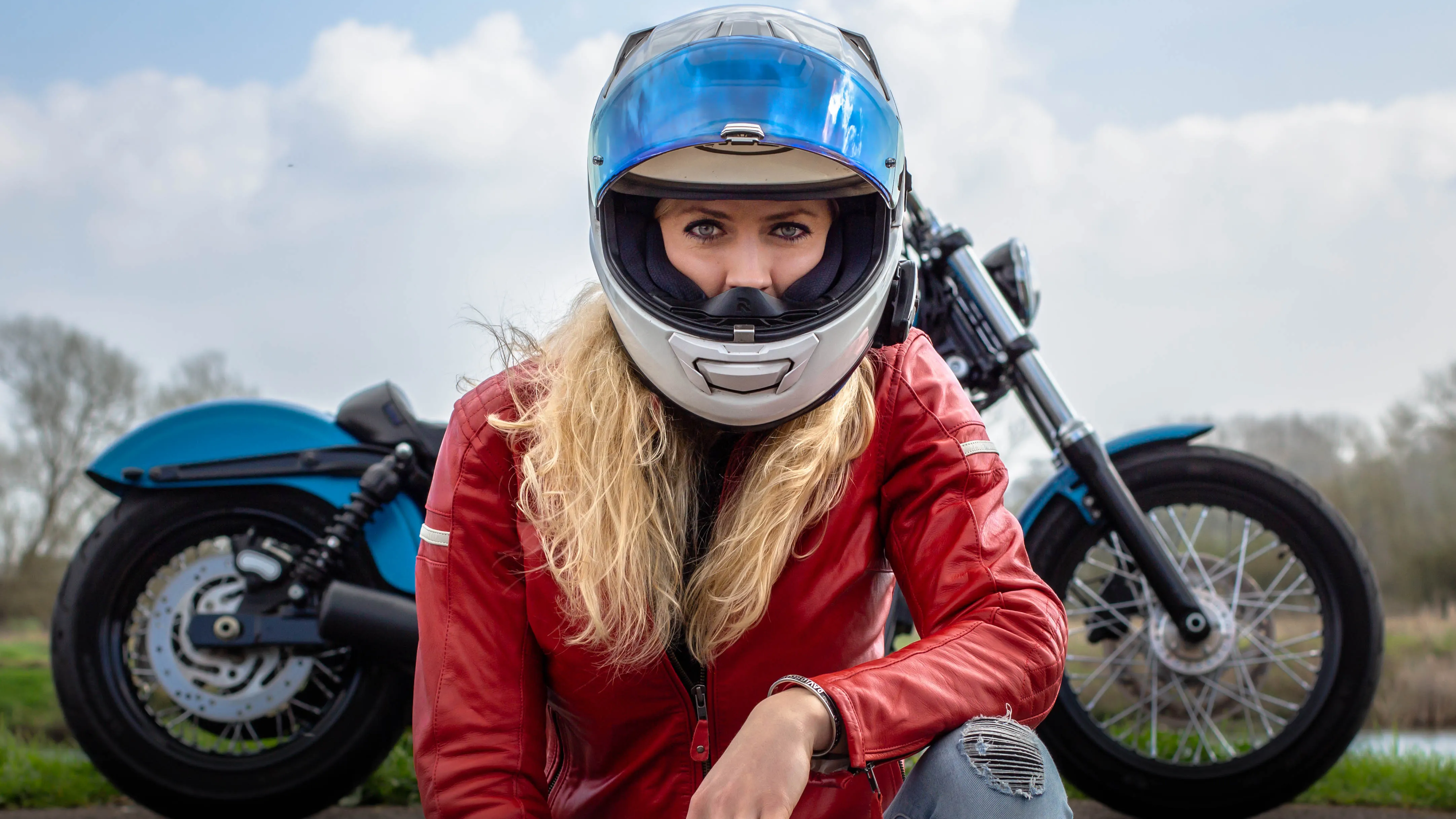 হেলমেট কেনার আগে যেসব বিষয় জানা জরুরি