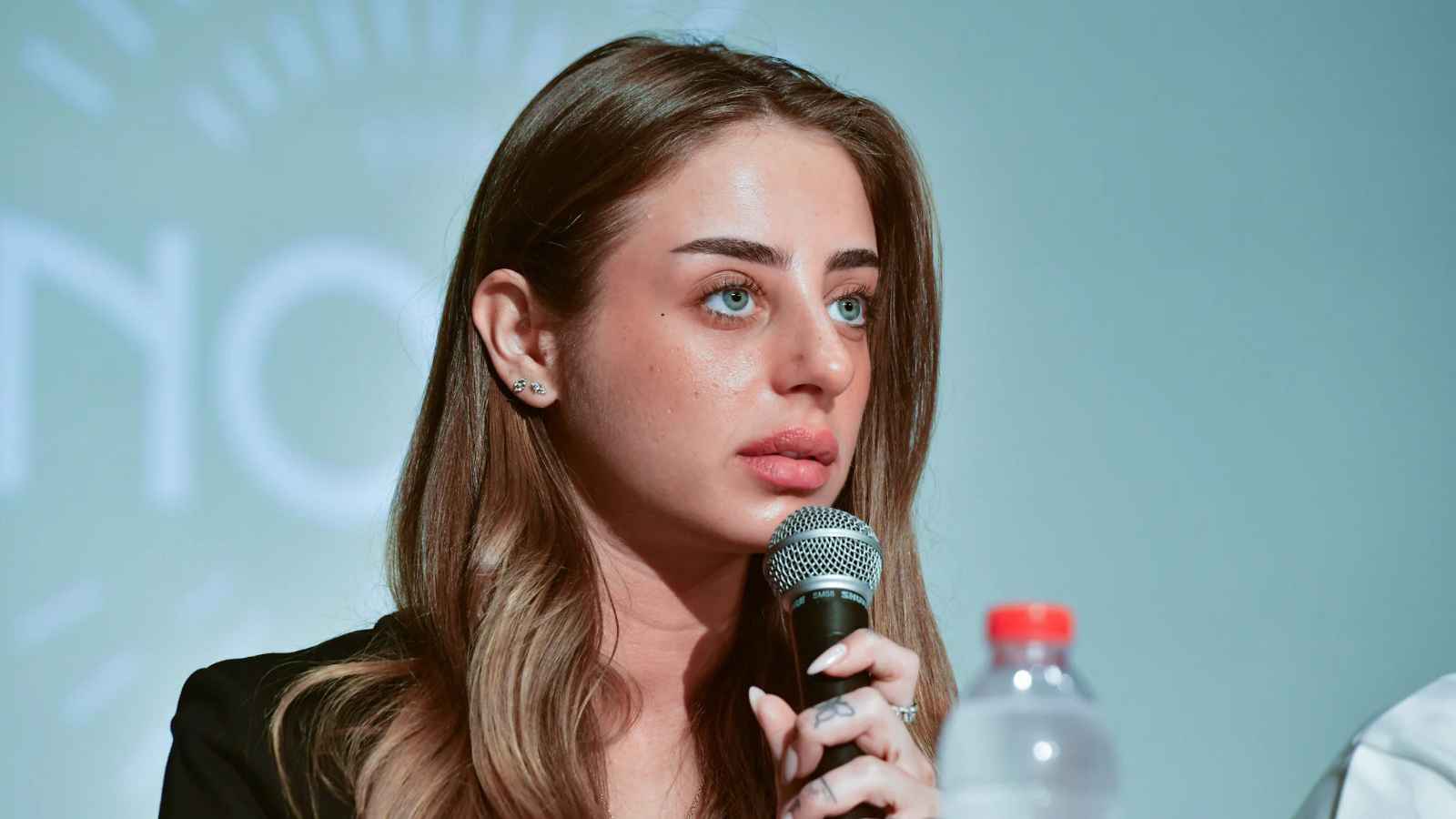 গাজা থেকে মুক্তি পেয়ে ইসরায়েল গিয়ে ধর্ষণের শিকার তরুণী