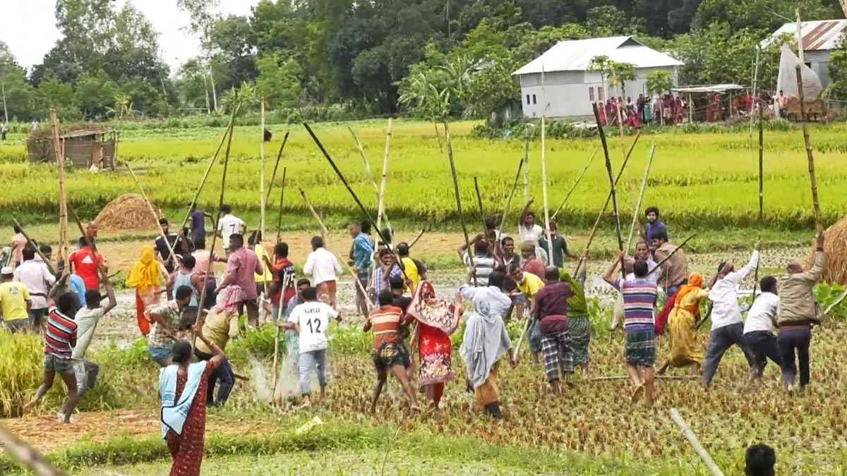 ইসলামপুরে বিচারাধীন জমিতে জোরপূর্বক দখলচেষ্টা ঘিরে সংঘর্ষ, আহত ২০