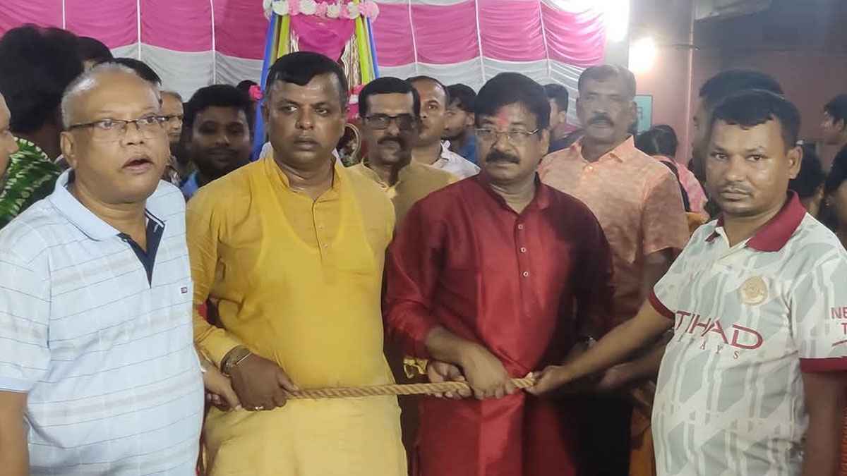 পূজা পরিষদের সভাপতি ও সাধারণ সম্পাদকের বিরুদ্ধে রাষ্ট্রদ্রোহ মামলা