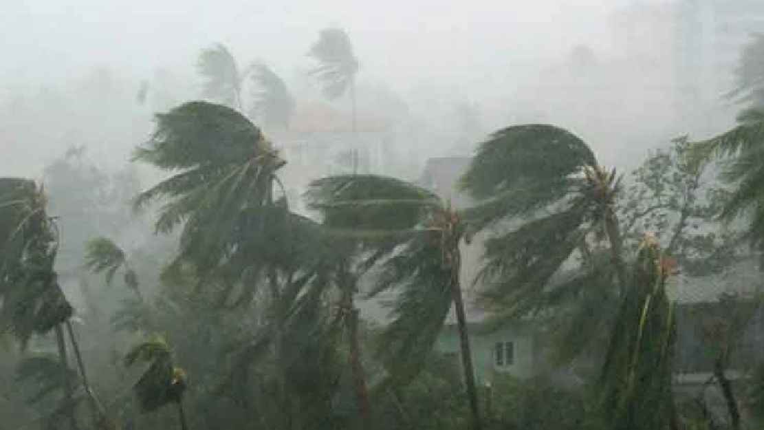 ৬০ কিমি বেগে ঝড়ের আশঙ্কা যা জানাল আবহাওয়া অফিস