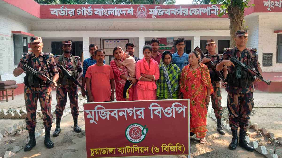 মুজিবনগর সীমান্তে শিশুসহ ১০ বাংলাদেশিকে পুশব্যাক করেছে বিএসএফ