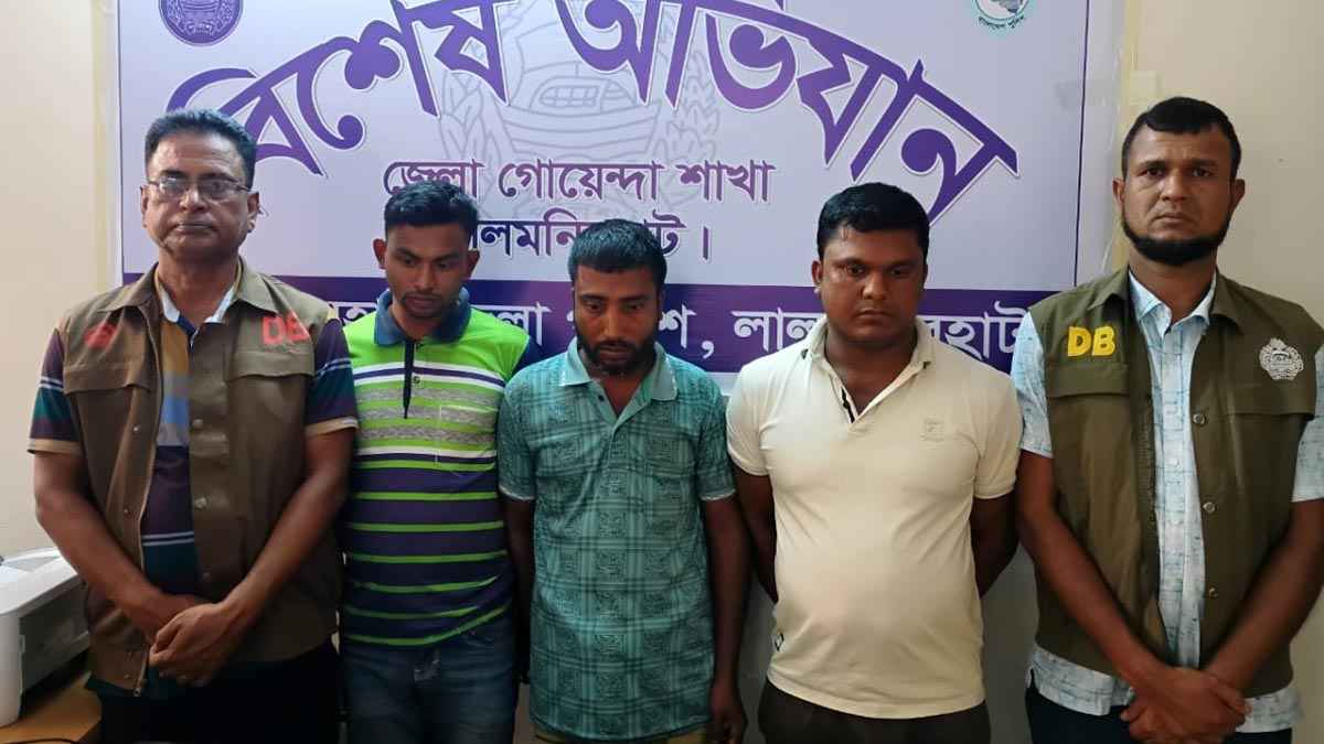 লালমনিরহাটে ইজিবাইক চোর চক্রের ৩ সদস্য গ্রেফতার